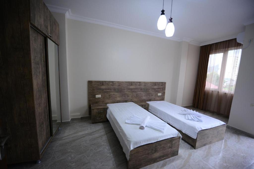 Nana'S Hotel Tchaikovsky Street 34 Batumi Esterno foto